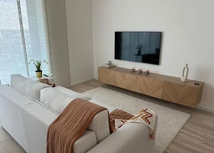 Enjoy The Belgian Coast With Indoor Heated Swimmingpool And Fitness Apartman